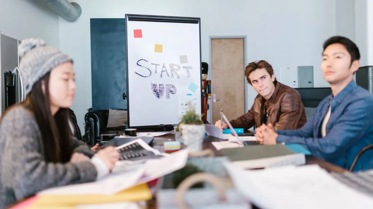 Présentation d’une start-up devant des investisseurs